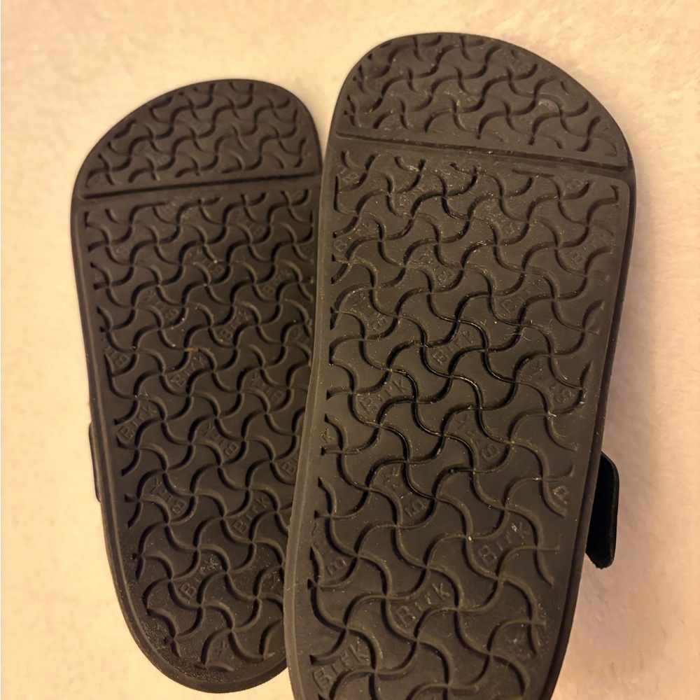 Birkenstock Gizeh Droplet Buckle Sandals/Black - Picture 8 of 8